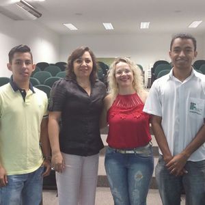 Gustavo Dartora - aluno intercâmbista, Profª Iraneide (DSRI), Profª Lucinéia (Campus CBA) e Allan Nascimento - aluno intercâmbista